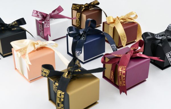 Paper Magnetic Jewelry Gift Boxes With Ribbons - KKM