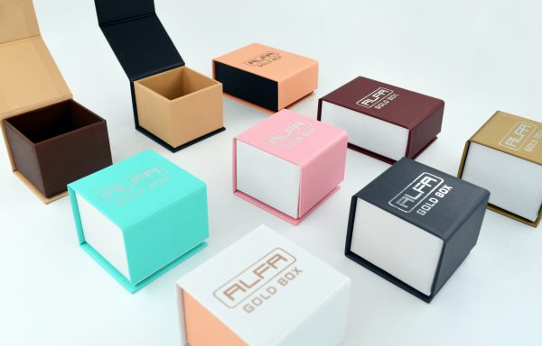 Paper Magnetic Jewelry Boxes - KM