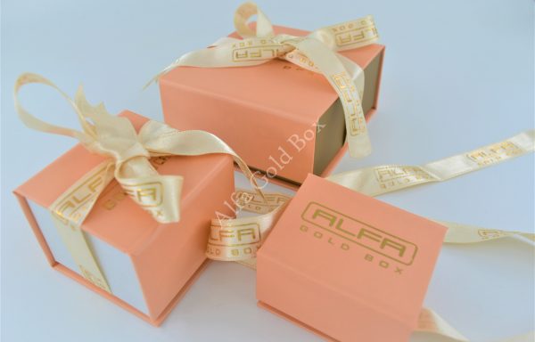 Paper Solmon Magnetic Boxes For Jewellery with Ribbon