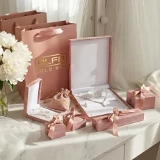 Kurdeleli Menteşeli Kutular