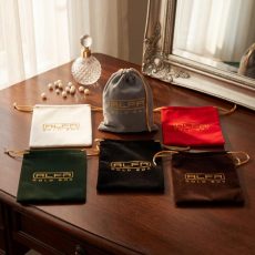 Velvet Pouch - Large - 14 x 17